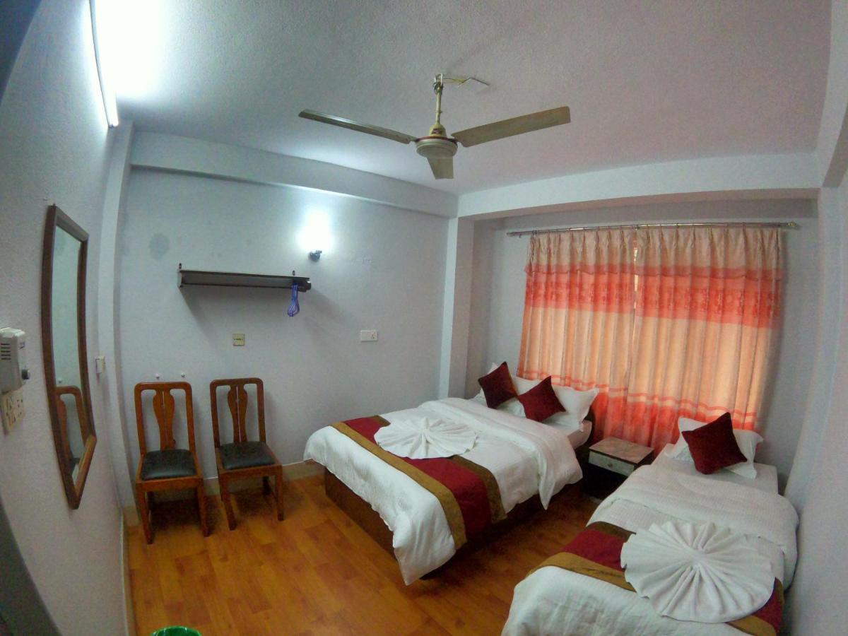 Om Tara Guest House Pvt Ltd Katmandu Dış mekan fotoğraf