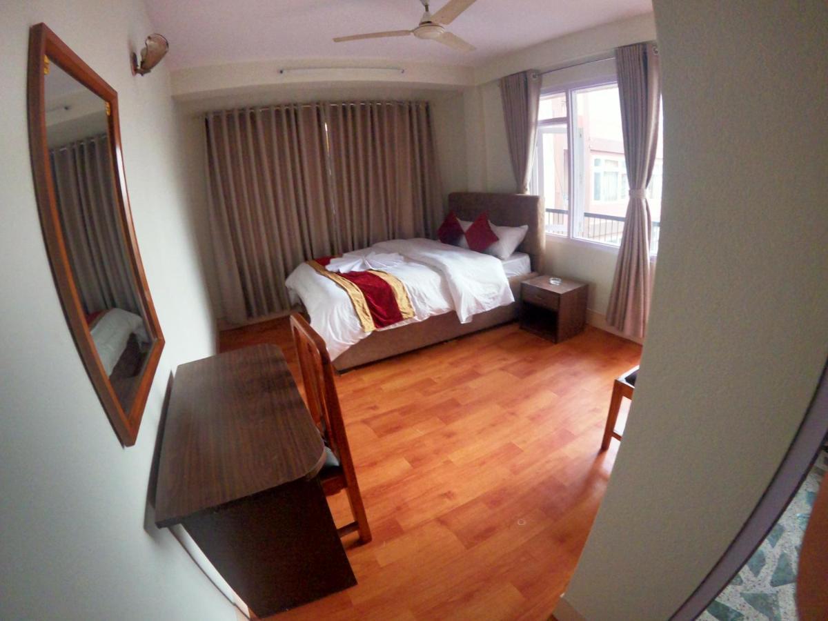 Om Tara Guest House Pvt Ltd Katmandu Dış mekan fotoğraf